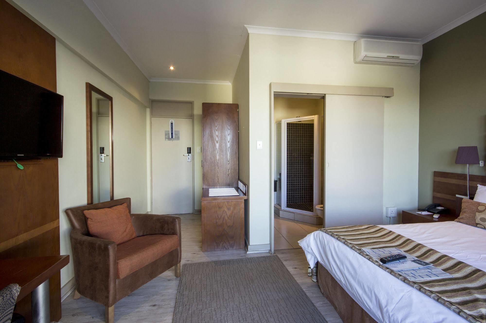 Protea Hotel By Marriott Upington Kültér fotó